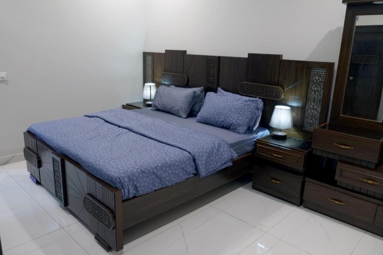 Al Rasheed Apartments Second Floor Apartment Карачі Екстер'єр фото